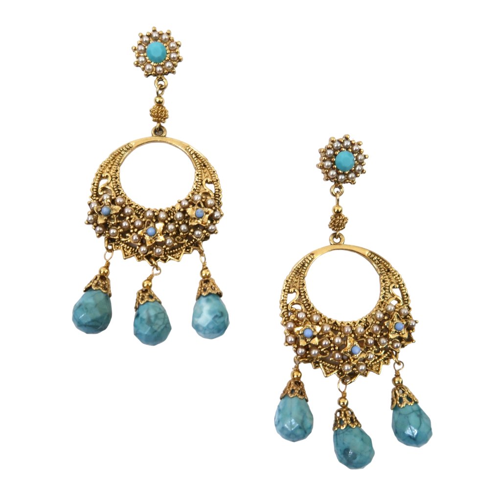Aqua Chandelier Earrings Nwt 24$